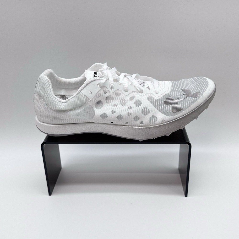 Size 9.5M, 11W- Under Armour Shakedown Elite 2, Halo Grey/ Metallic White